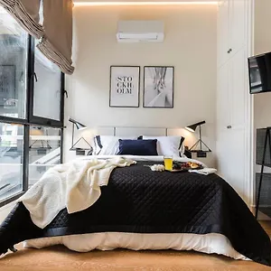 Apartment Urban By Staynn